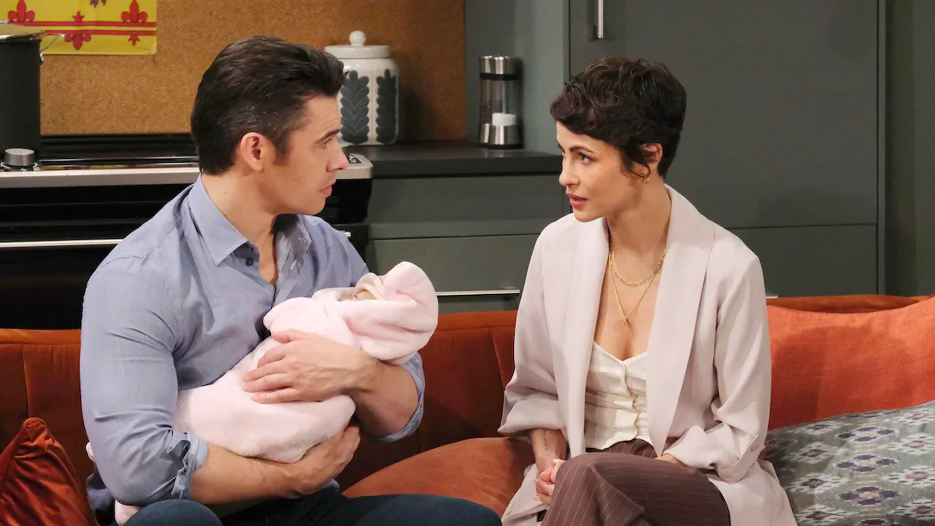 Sarah and Xander Grow Closer on Days of our Lives Spoilers